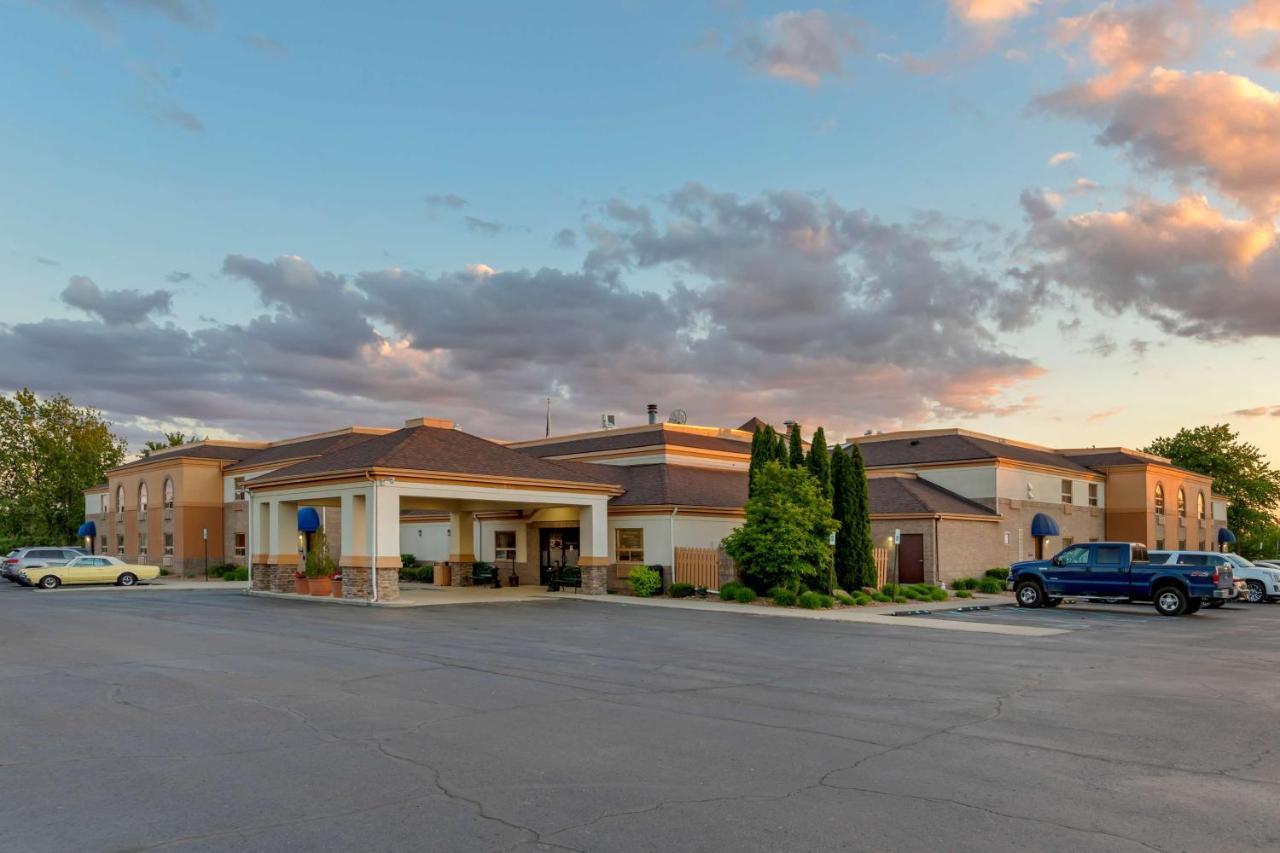 Best Western Davison Inn Экстерьер фото