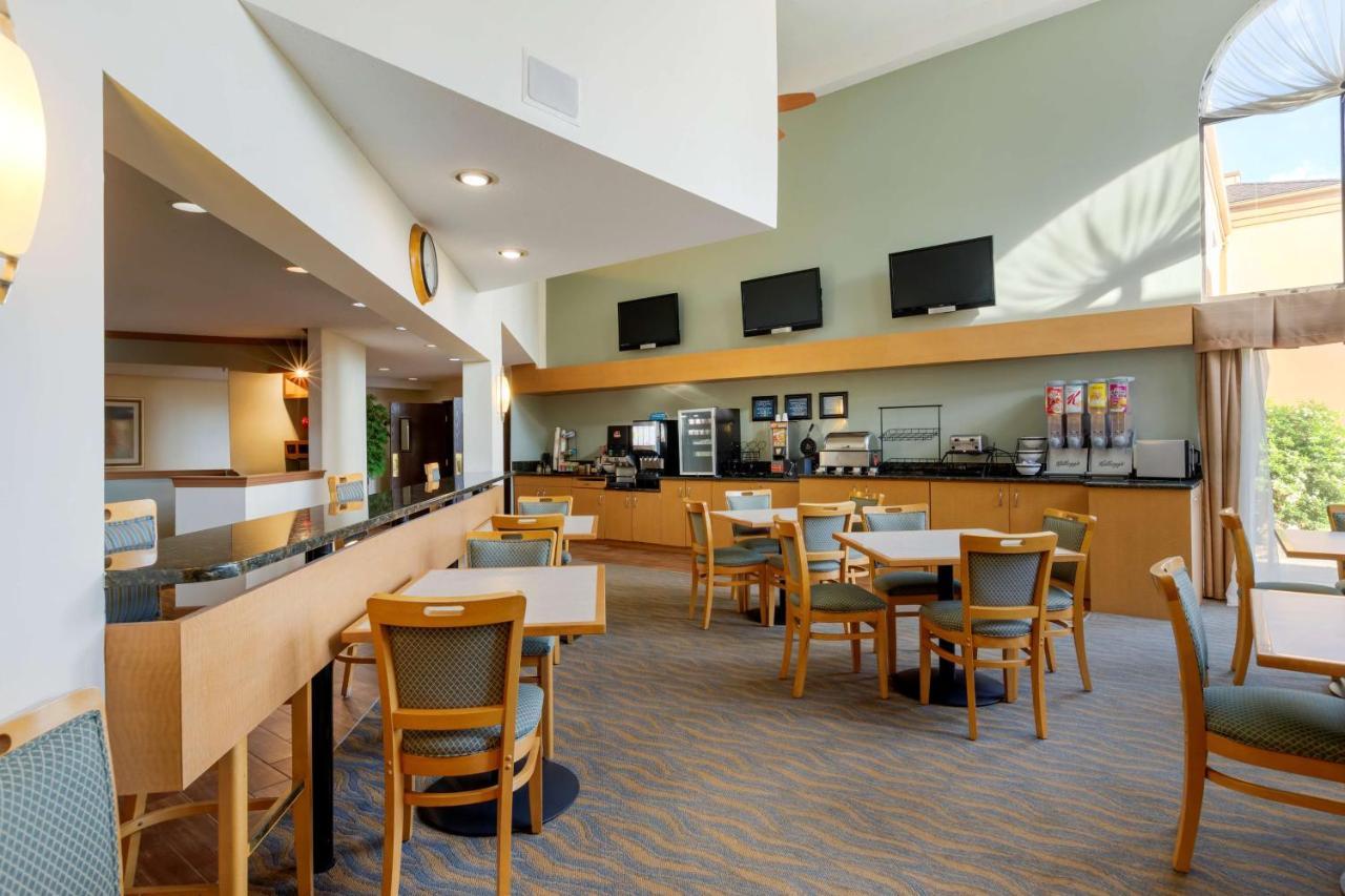 Best Western Davison Inn Экстерьер фото