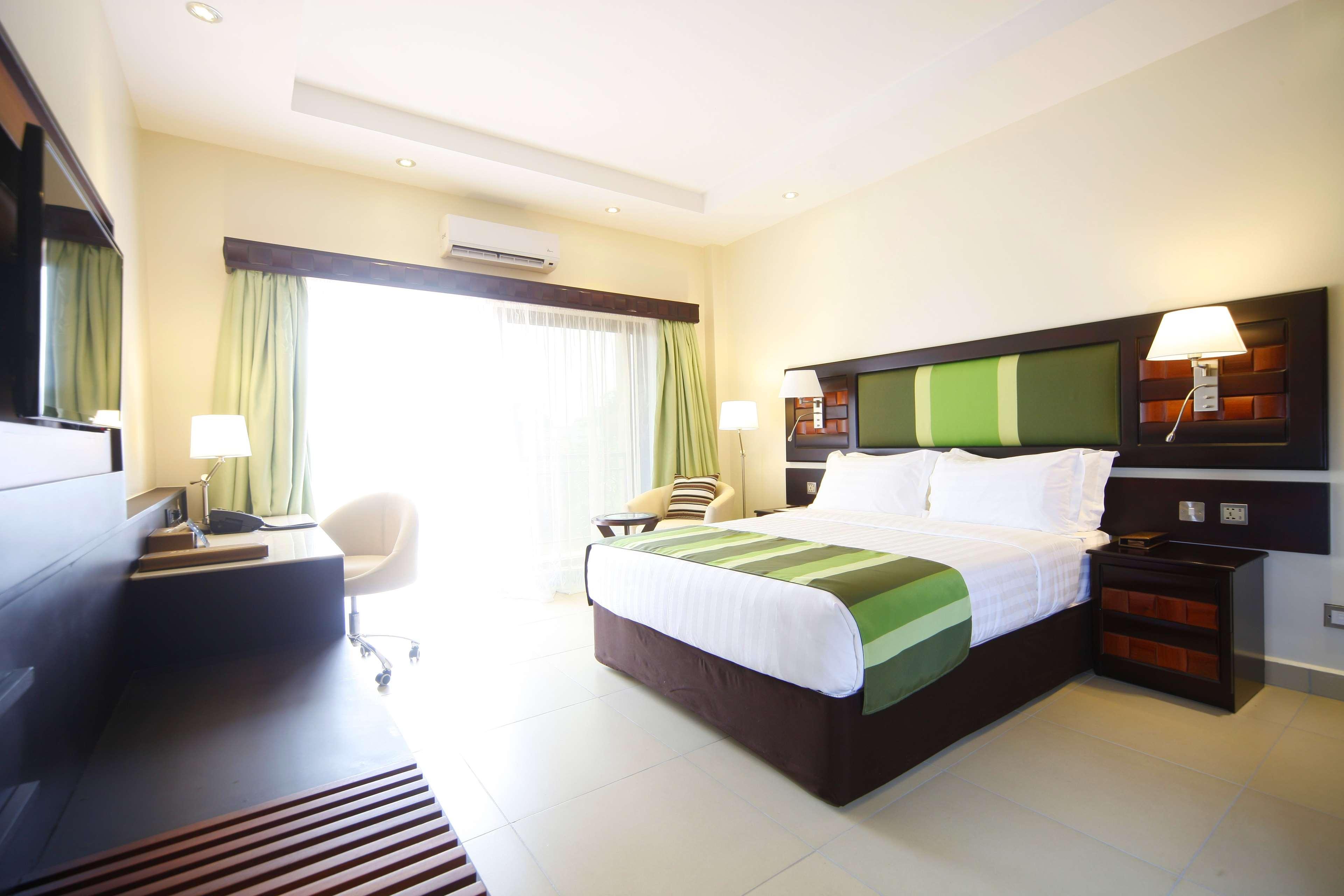 Best Western Davison Inn Экстерьер фото