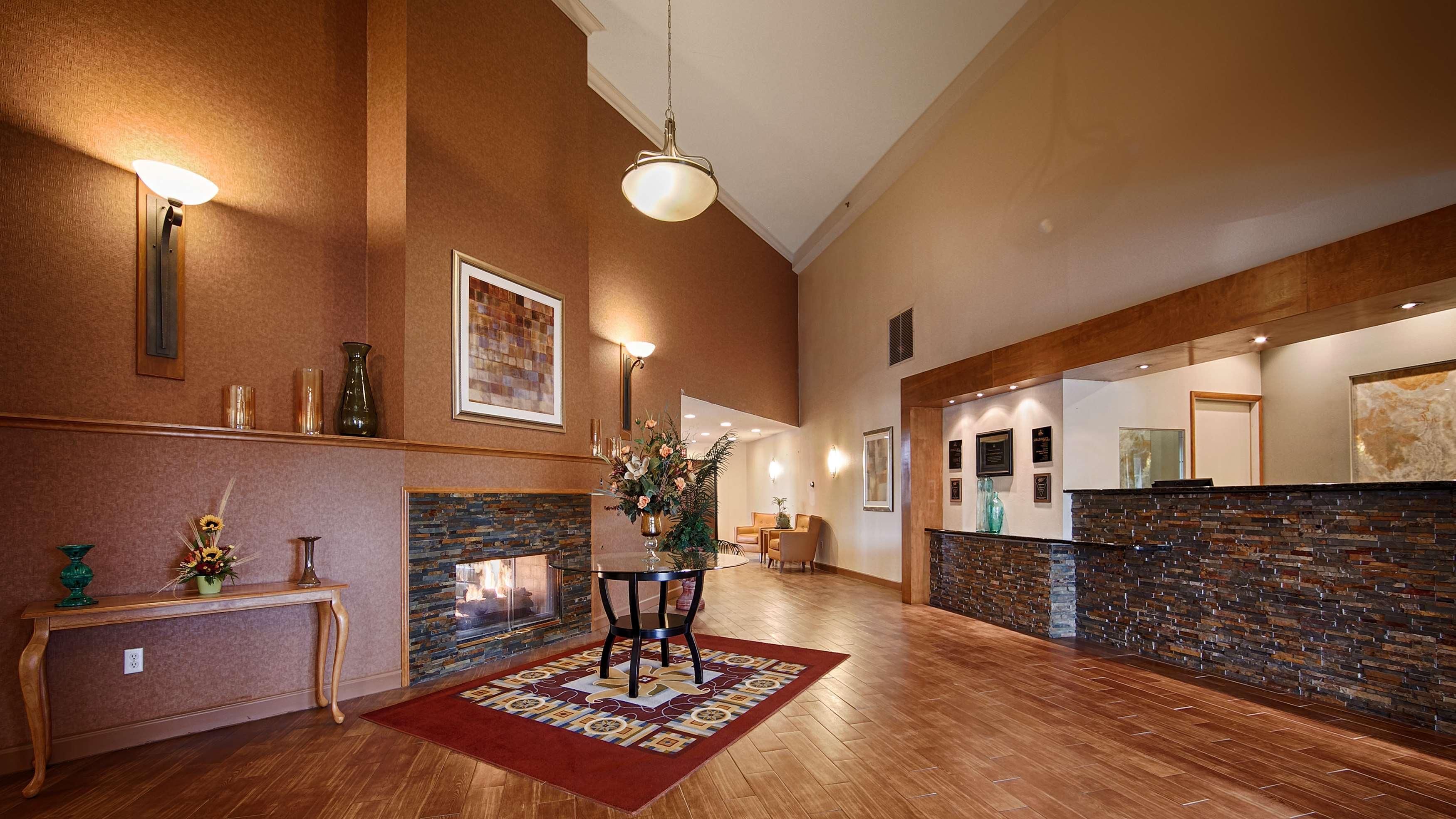 Best Western Davison Inn Экстерьер фото