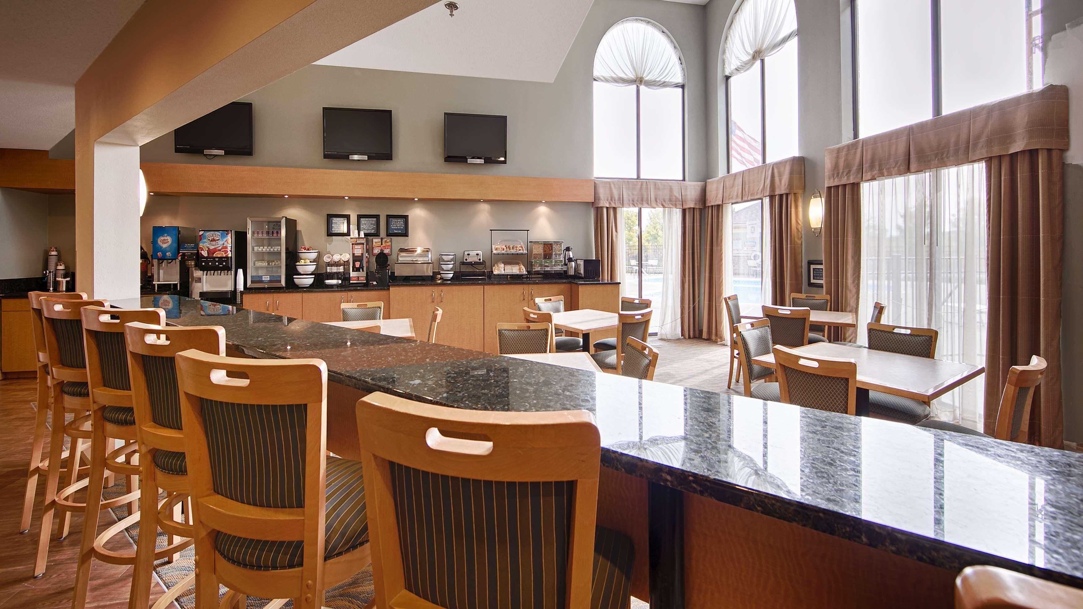 Best Western Davison Inn Экстерьер фото
