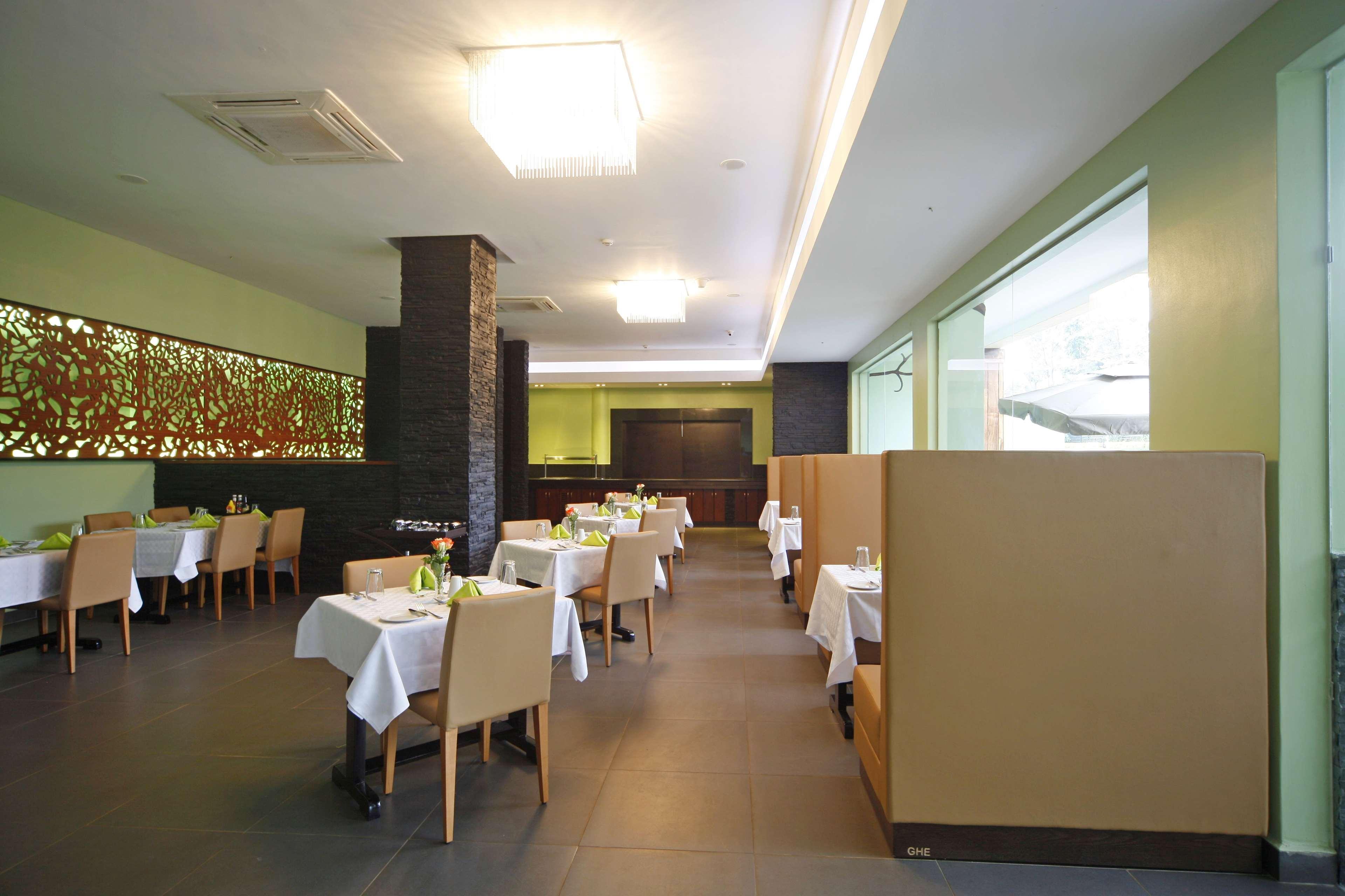 Best Western Davison Inn Экстерьер фото
