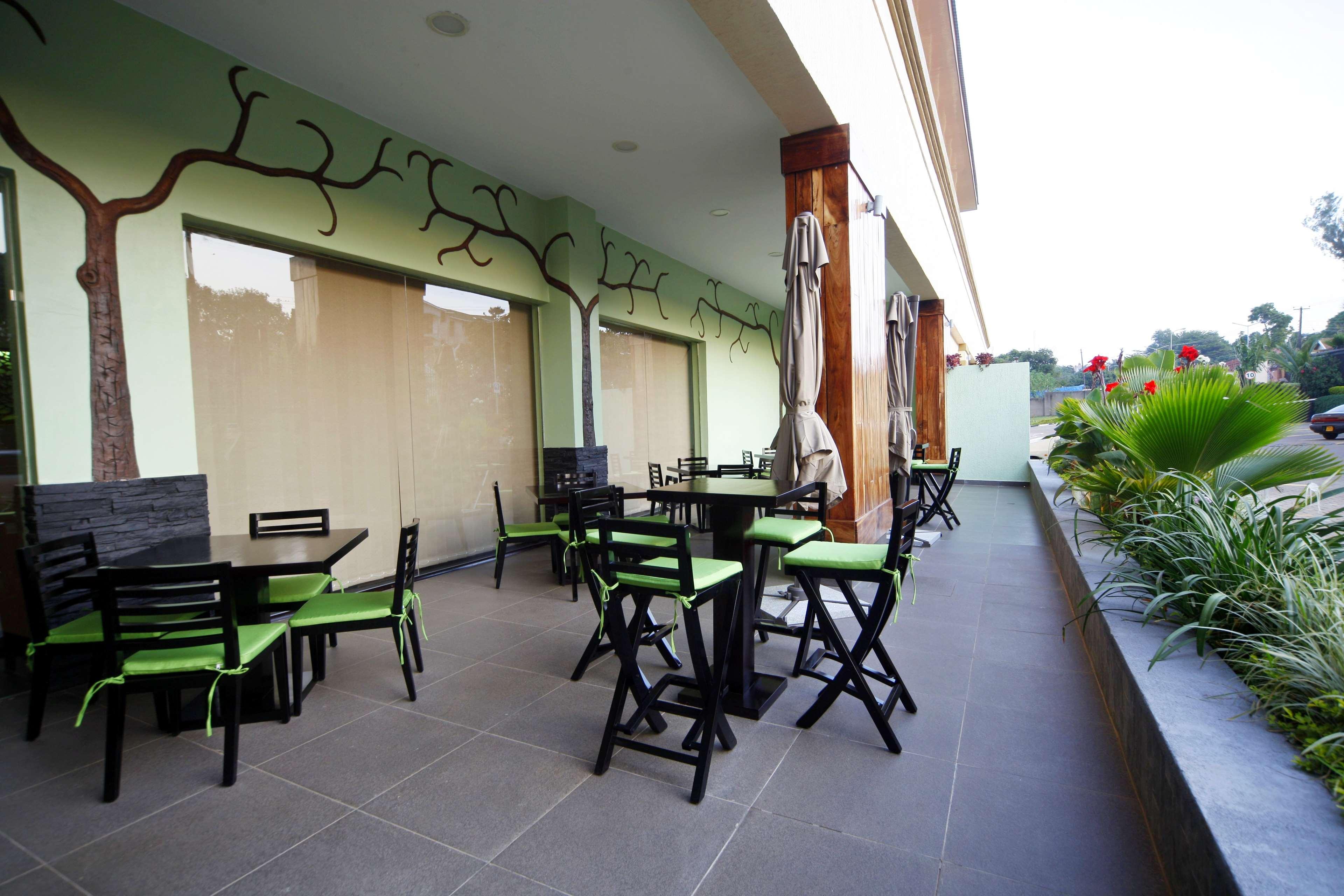 Best Western Davison Inn Экстерьер фото